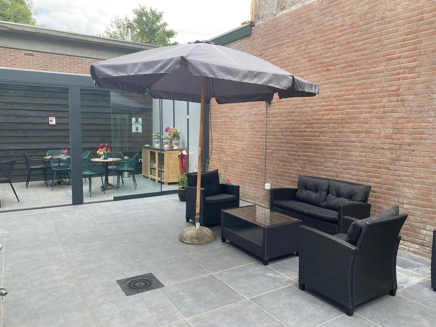 Petite Room With Wifi, Ac, And Shared Kitchen Tilburg Exterior photo