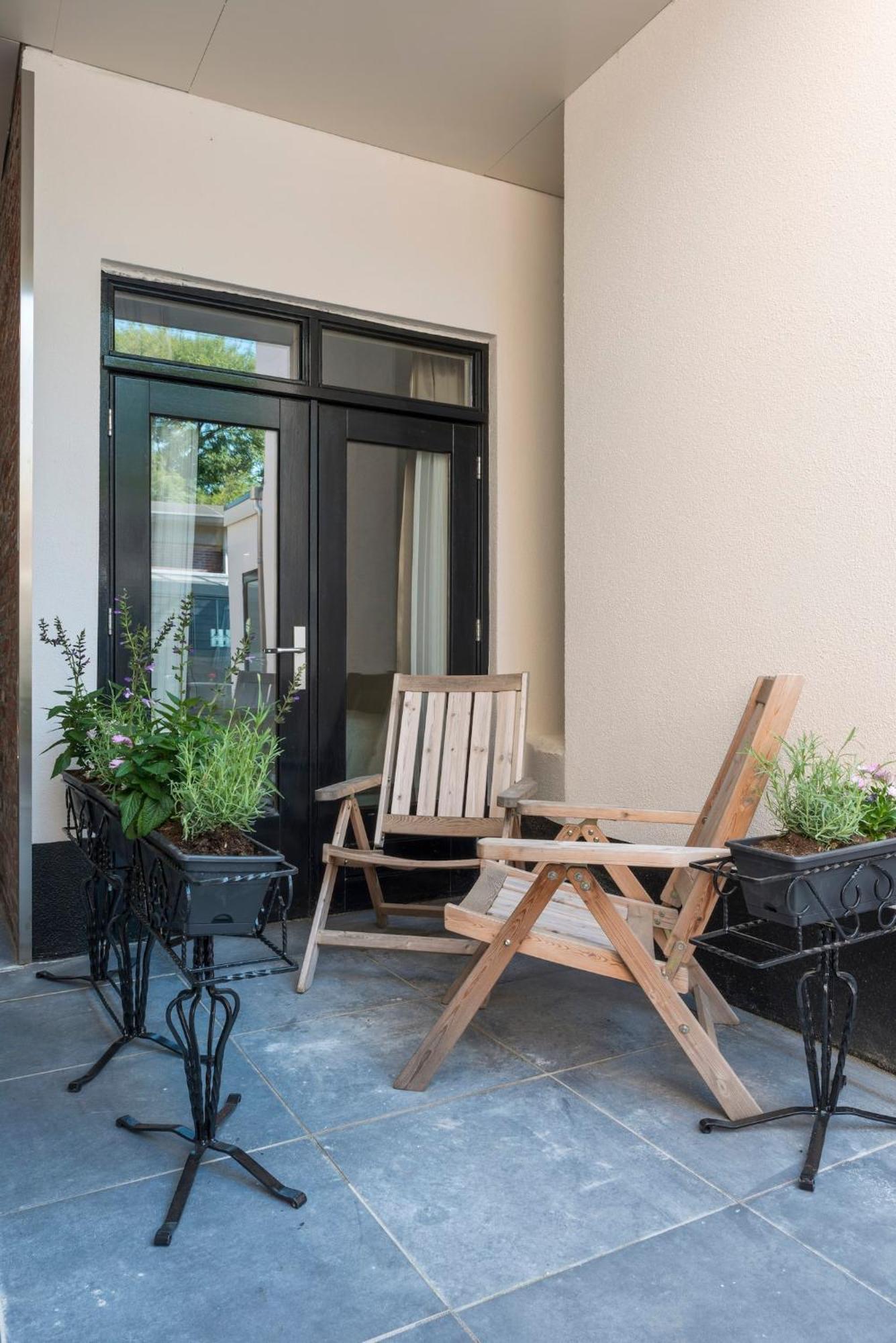 Petite Room With Wifi, Ac, And Shared Kitchen Tilburg Exterior photo