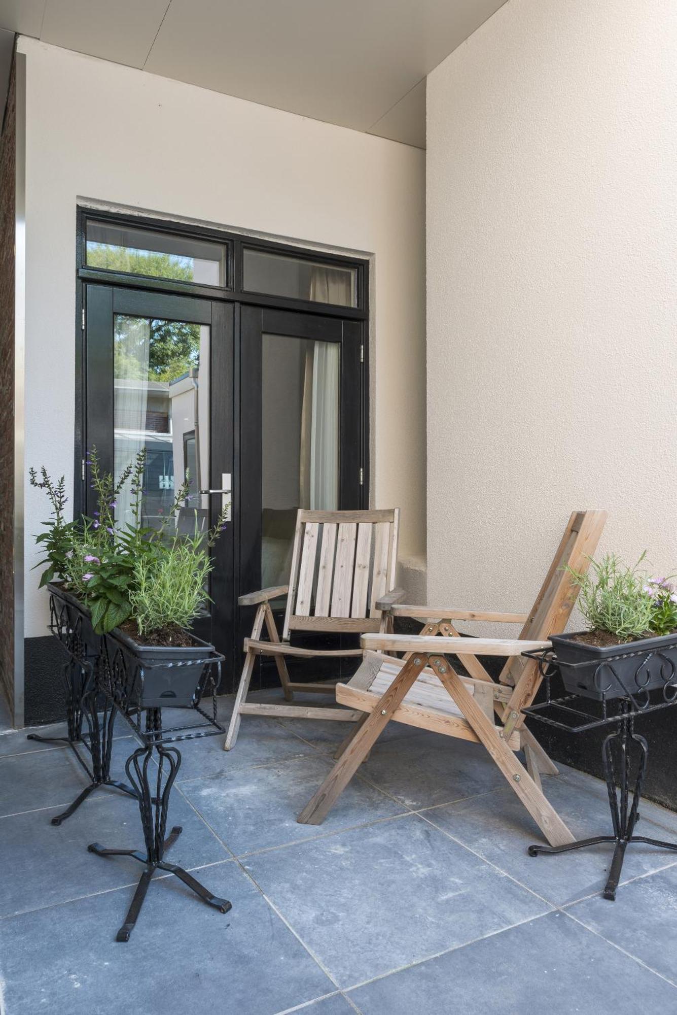 Petite Room With Wifi, Ac, And Shared Kitchen Tilburg Exterior photo