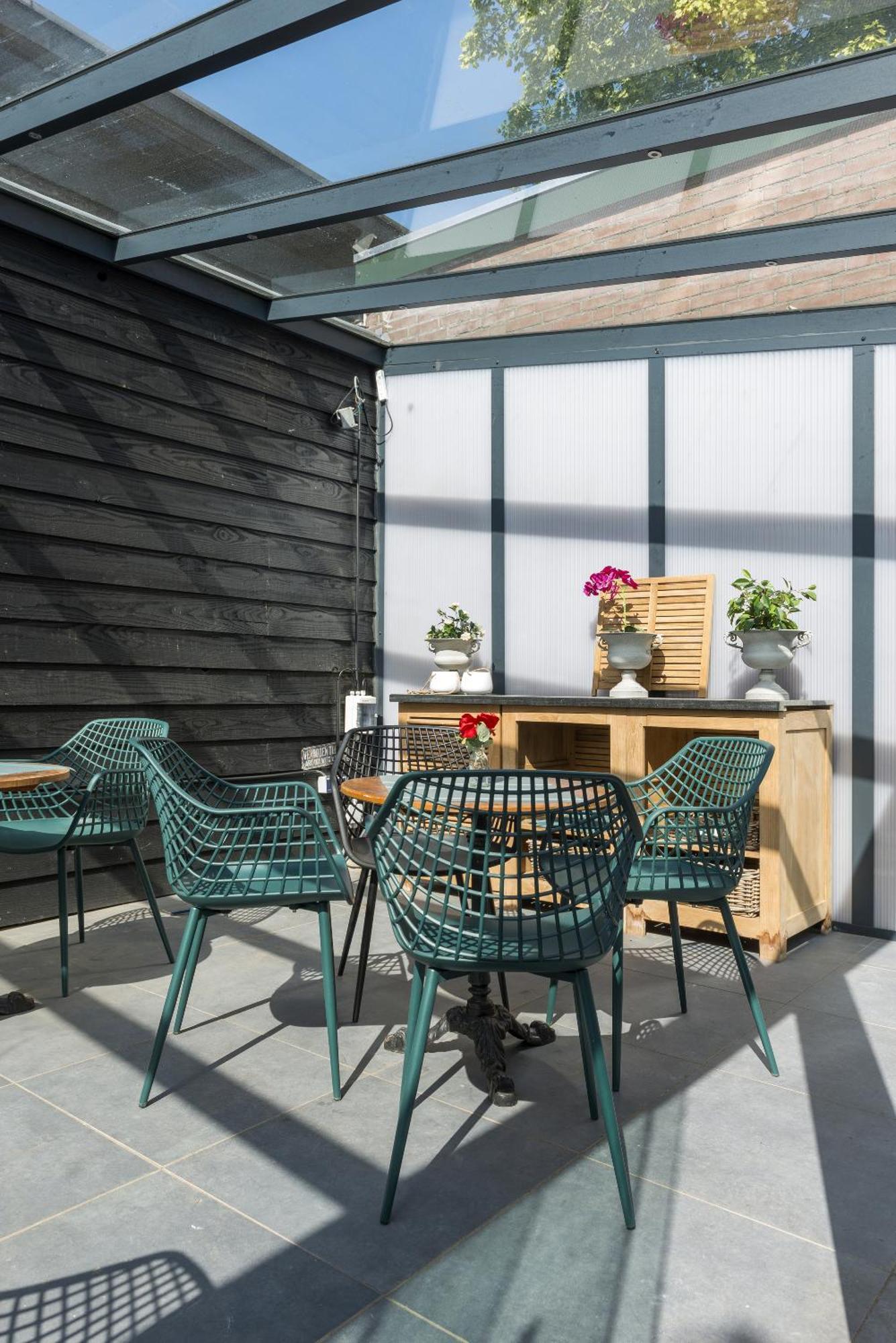 Petite Room With Wifi, Ac, And Shared Kitchen Tilburg Exterior photo